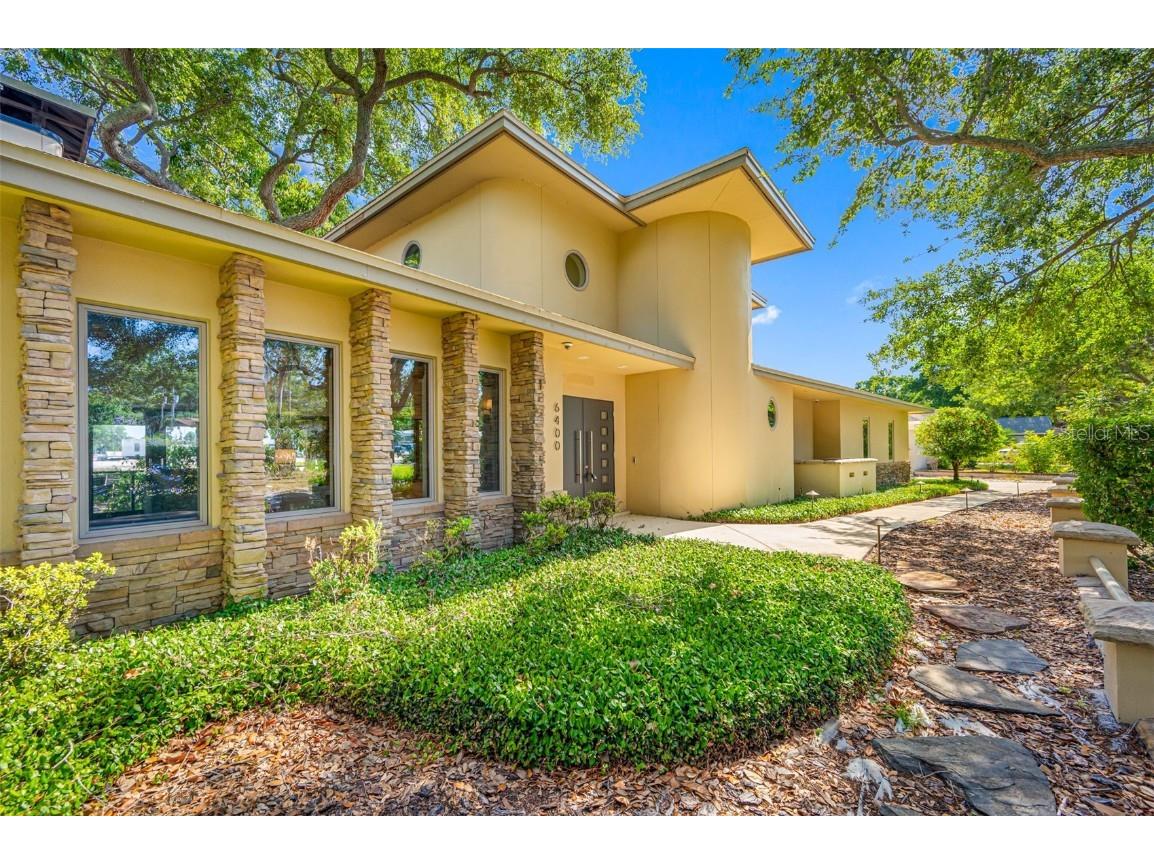 6400 Bougainvilla Avenue S Saint Petersburg FL 33707 - Bear Creek U8240804 image1