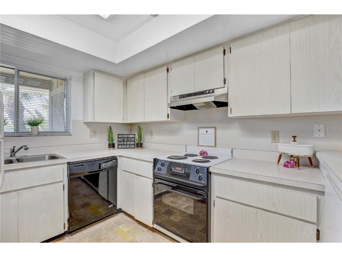 6400 Flotilla Drive #15 Holmes Beach FL 34217 TB8439383 image10