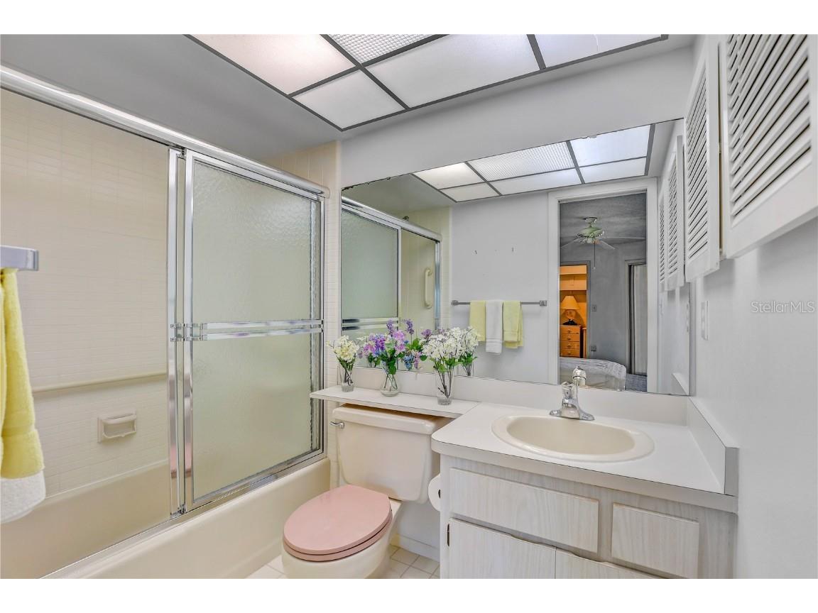 6400 Flotilla Drive #15 Holmes Beach FL 34217 TB8439383 image16