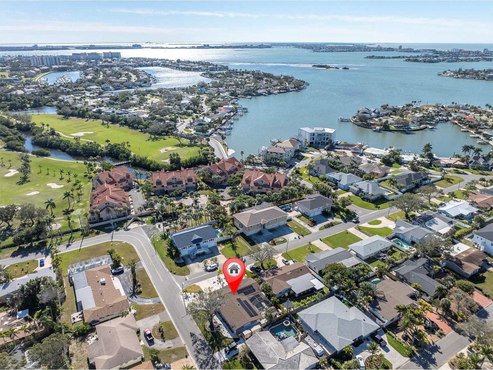 6400 Mockingbird Way S Saint Petersburg FL 33707 TB8466872 image4