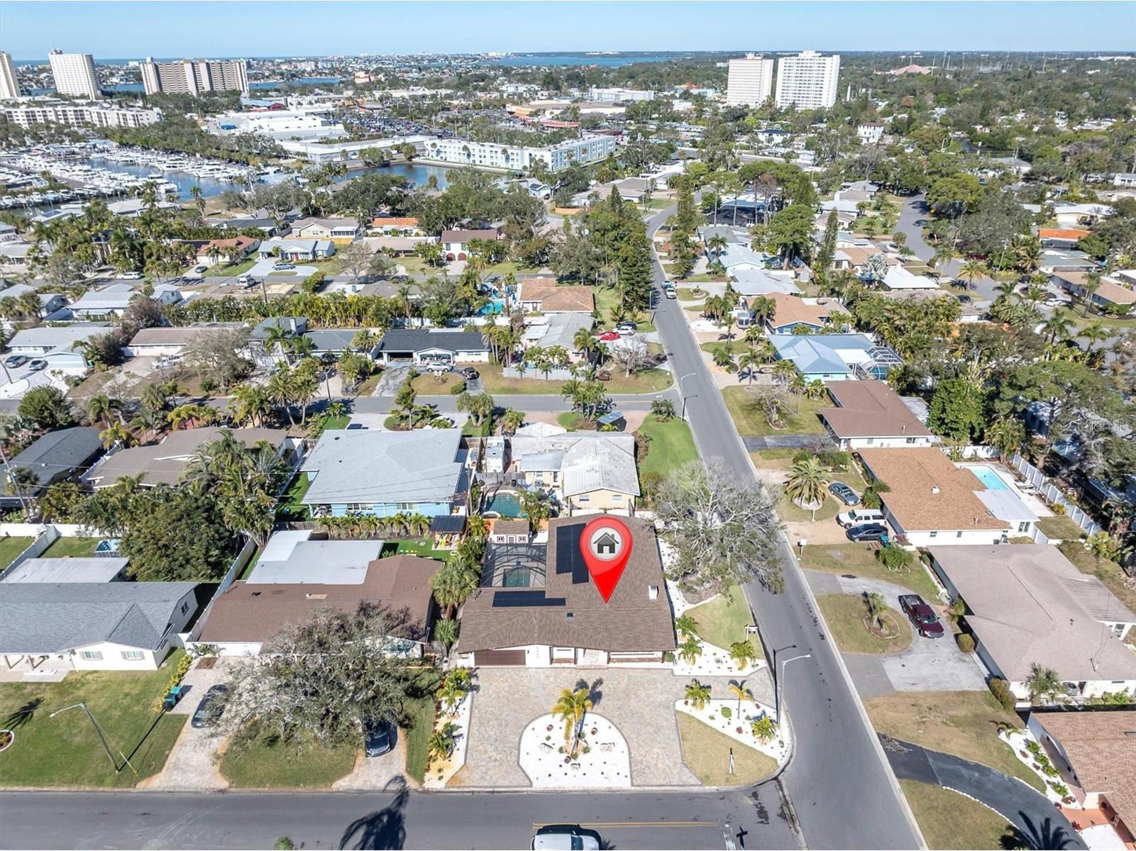 6400 Mockingbird Way S Saint Petersburg FL 33707 TB8466872 image43