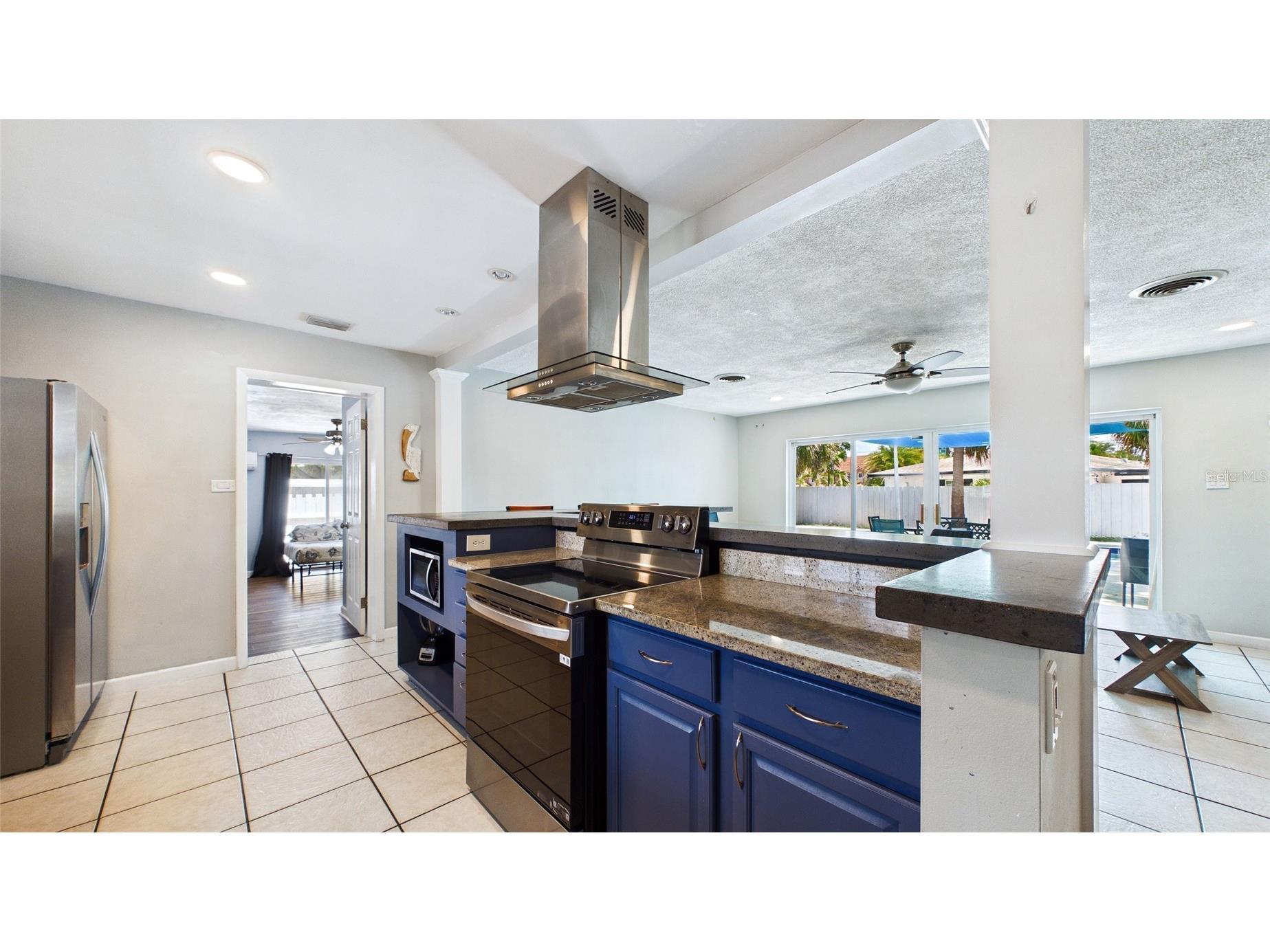 6400 Pelican Drive S Saint Petersburg FL 33707 TB8520895 image12