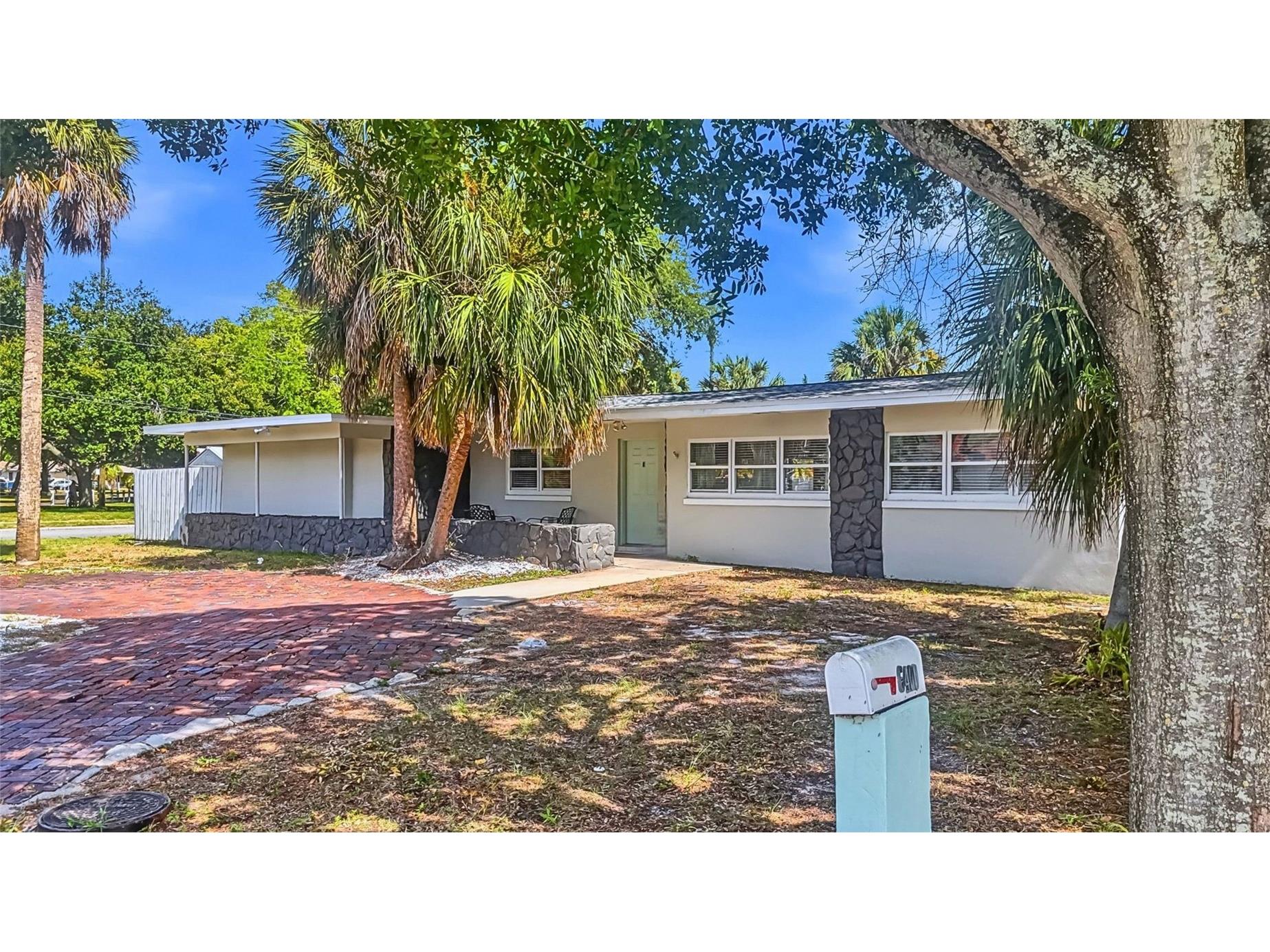 6400 Pelican Drive S Saint Petersburg FL 33707 TB8520895 image2