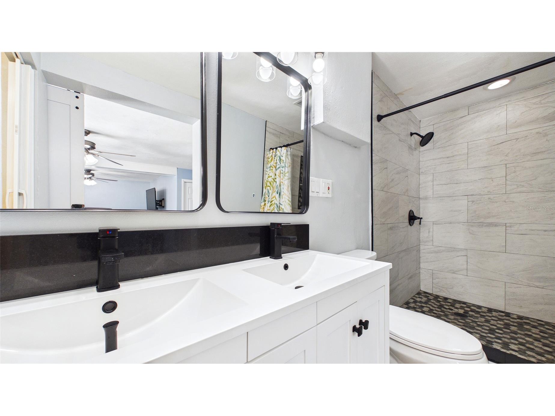 6400 Pelican Drive S Saint Petersburg FL 33707 TB8520895 image24
