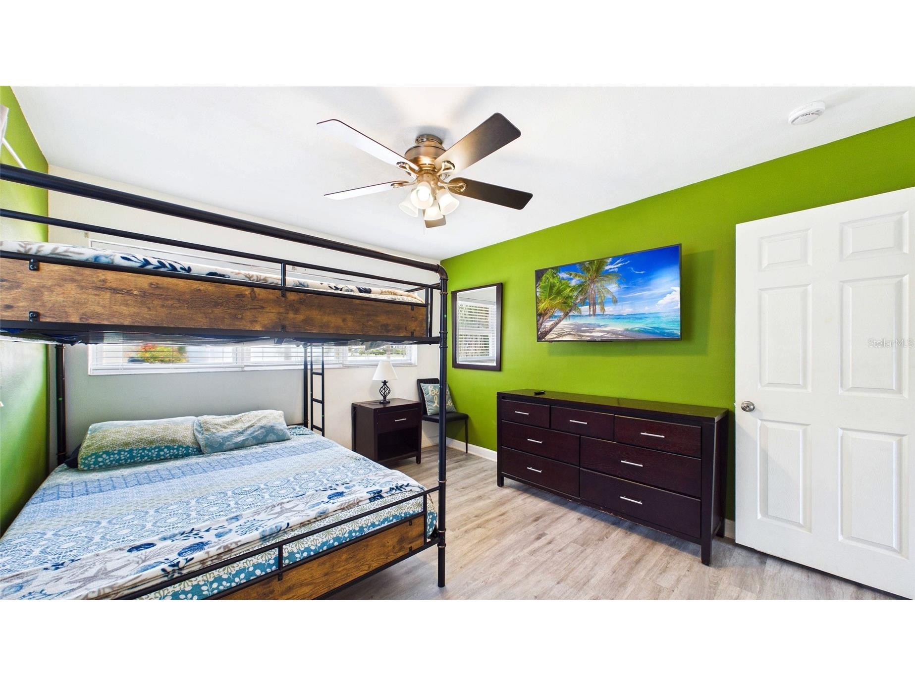 6400 Pelican Drive S Saint Petersburg FL 33707 TB8520895 image28