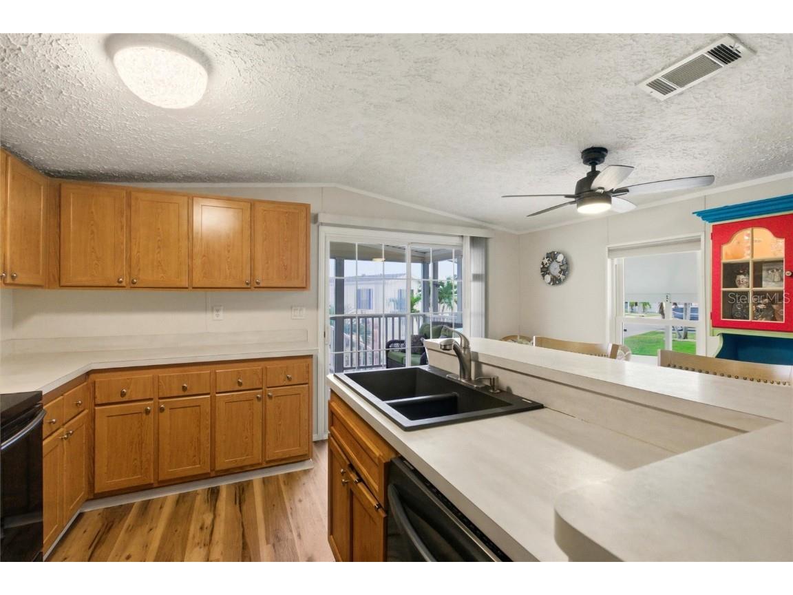 6400 Taylor Road N #B15 Punta Gorda FL 33950 C7518578 image12