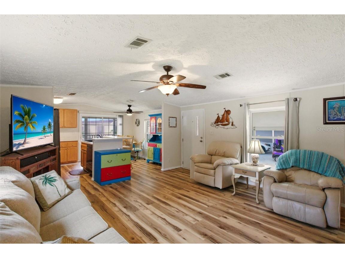 6400 Taylor Road N #B15 Punta Gorda FL 33950 C7518578 image9