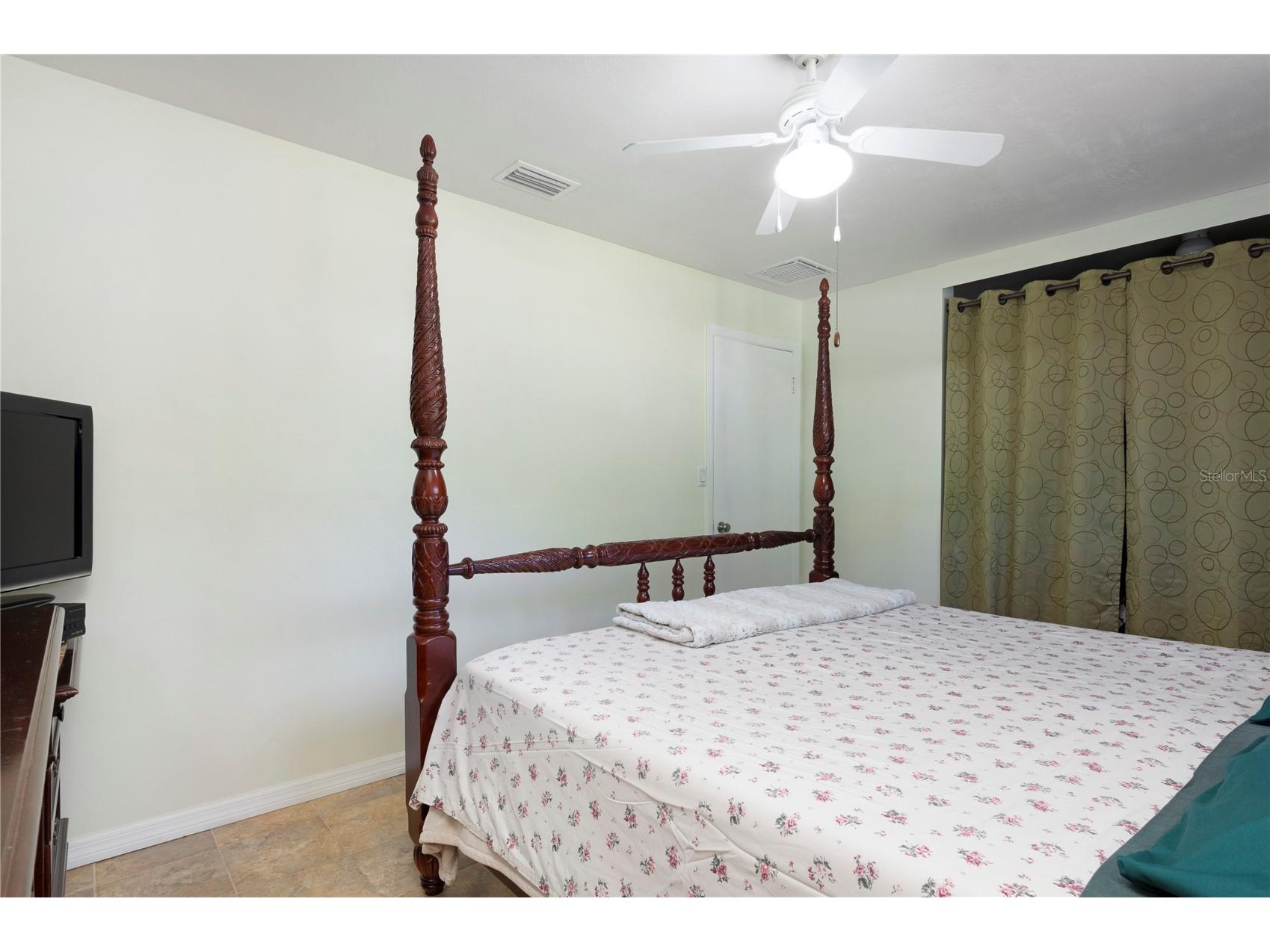 6401 26th Way N Saint Petersburg FL 33702 TB8499340 image12