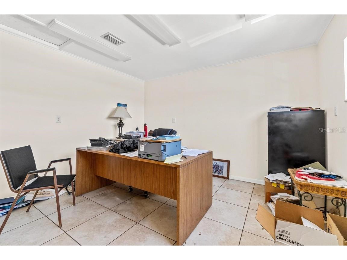 6401 35th Street N Pinellas Park FL 33781 TB8430271 image19