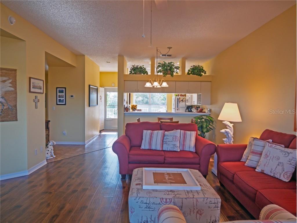 6401 99th Way N #15C Saint Petersburg FL 33708 TB8442789 image11