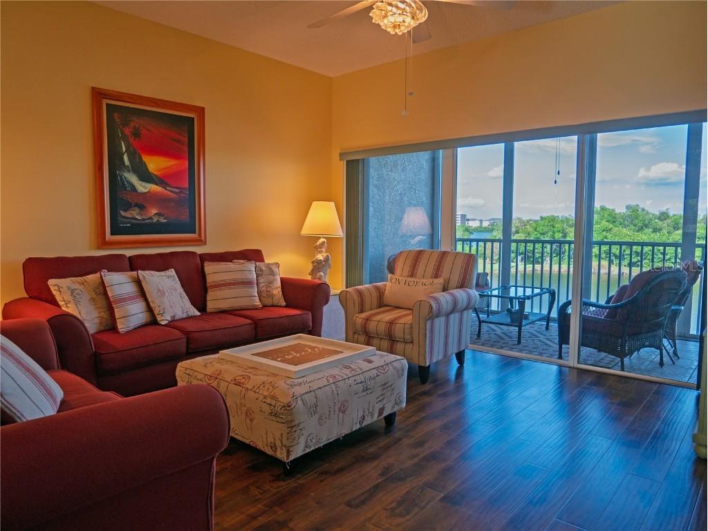 6401 99th Way N #15C Saint Petersburg FL 33708 TB8442789 image13