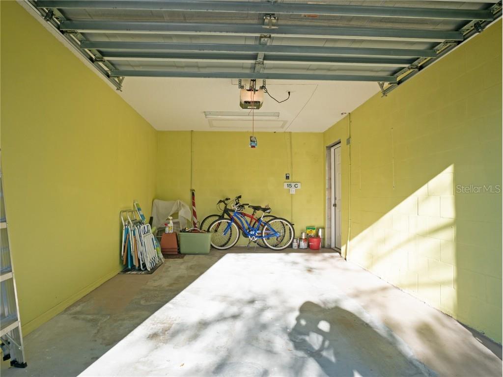 6401 99th Way N #15C Saint Petersburg FL 33708 TB8442789 image35