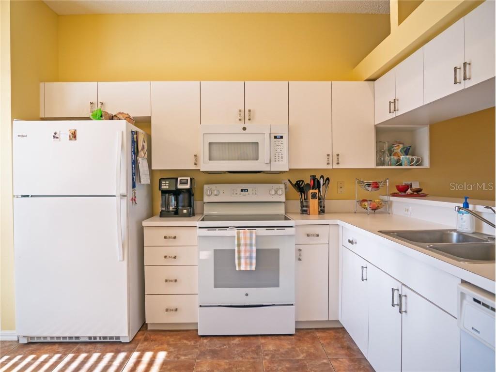 6401 99th Way N #15C Saint Petersburg FL 33708 TB8442789 image6