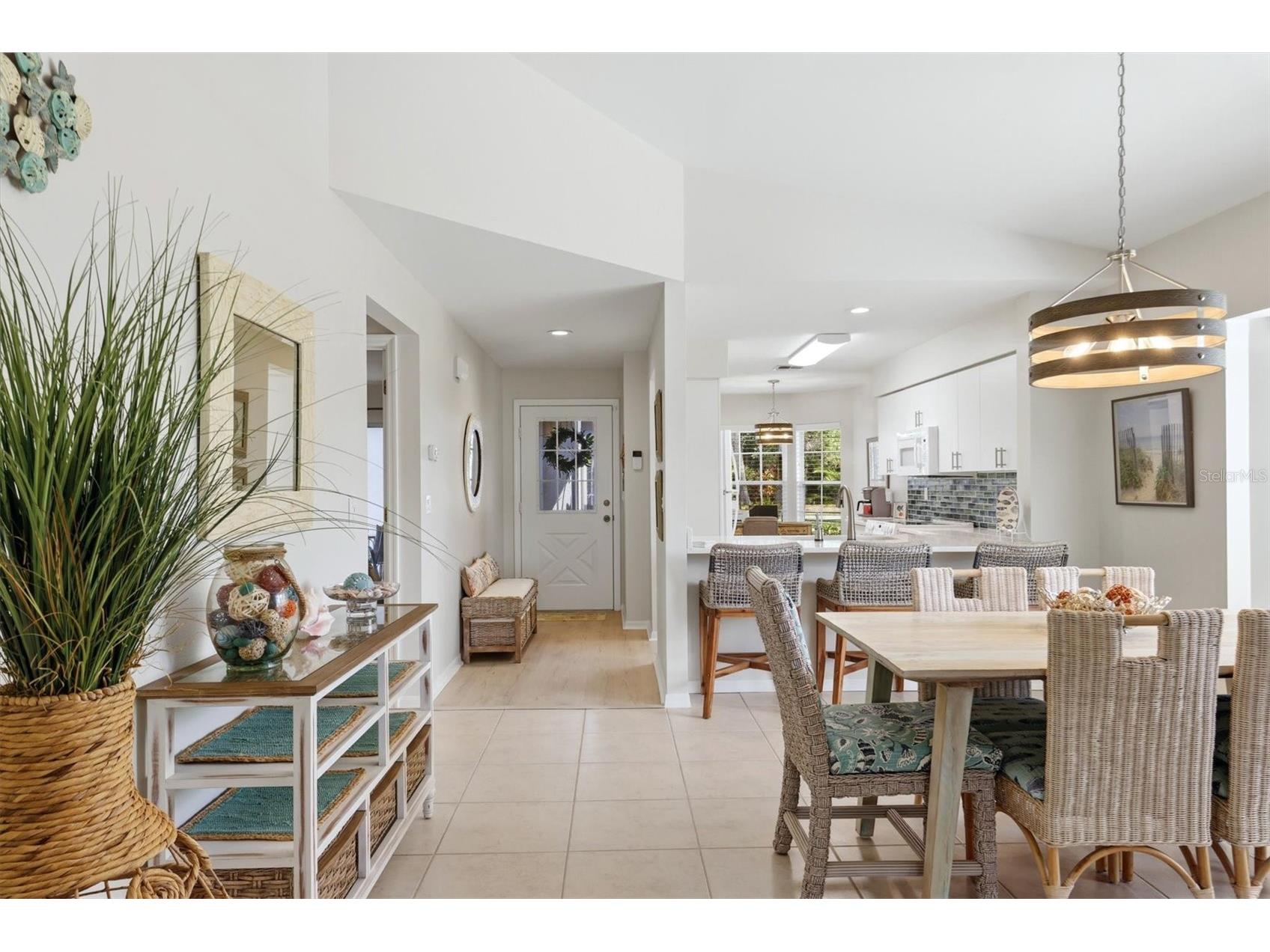 6401 Approach Road #32 Sarasota FL 34238 A4689670 image14