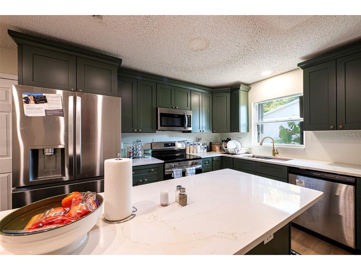 6401 Cedarbrook Drive S Pinellas Park FL 33782 TB8447077 image13