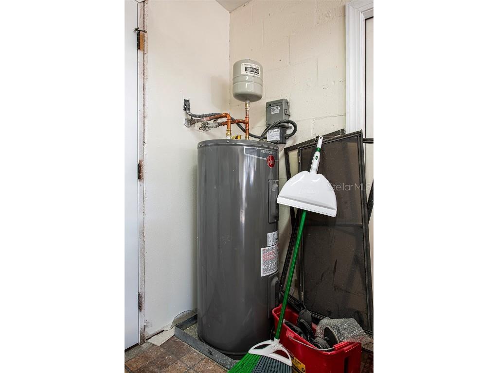 6401 Cedarbrook Drive S Pinellas Park FL 33782 TB8447077 image16