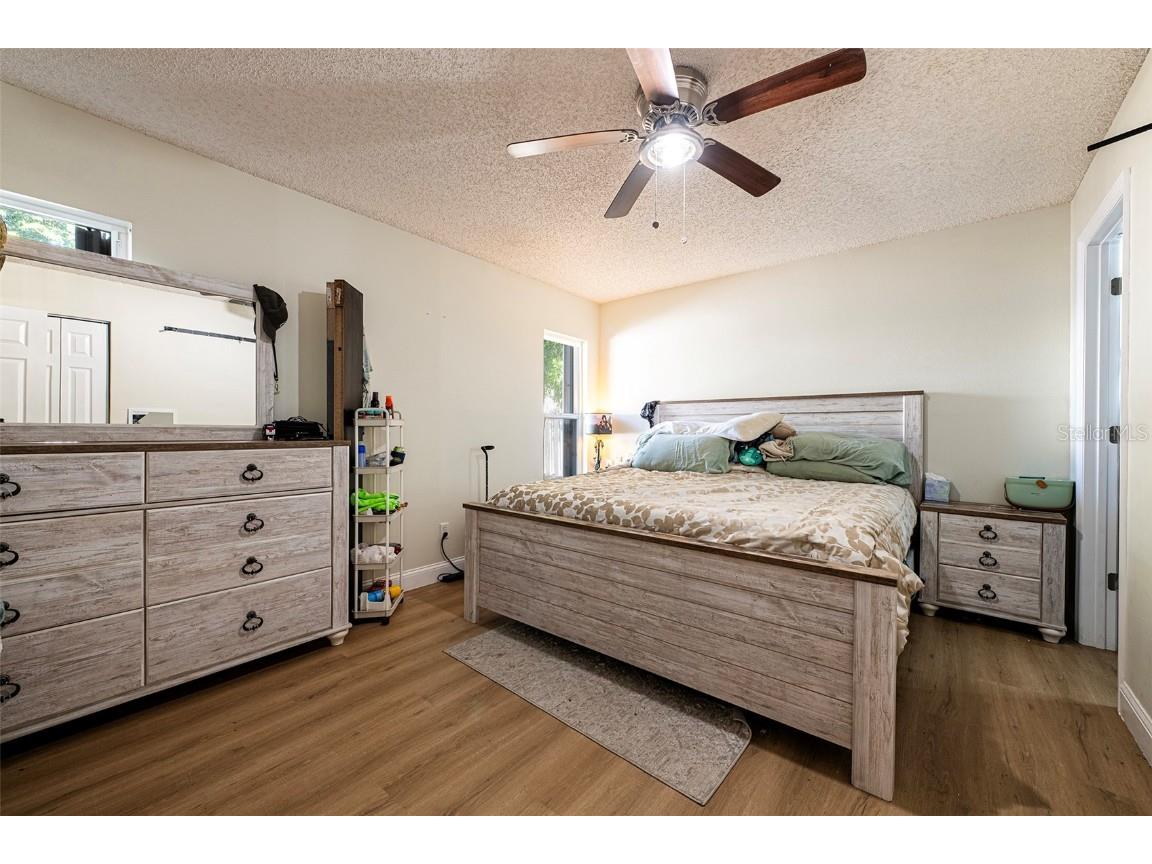 6401 Cedarbrook Drive S Pinellas Park FL 33782 TB8447077 image17