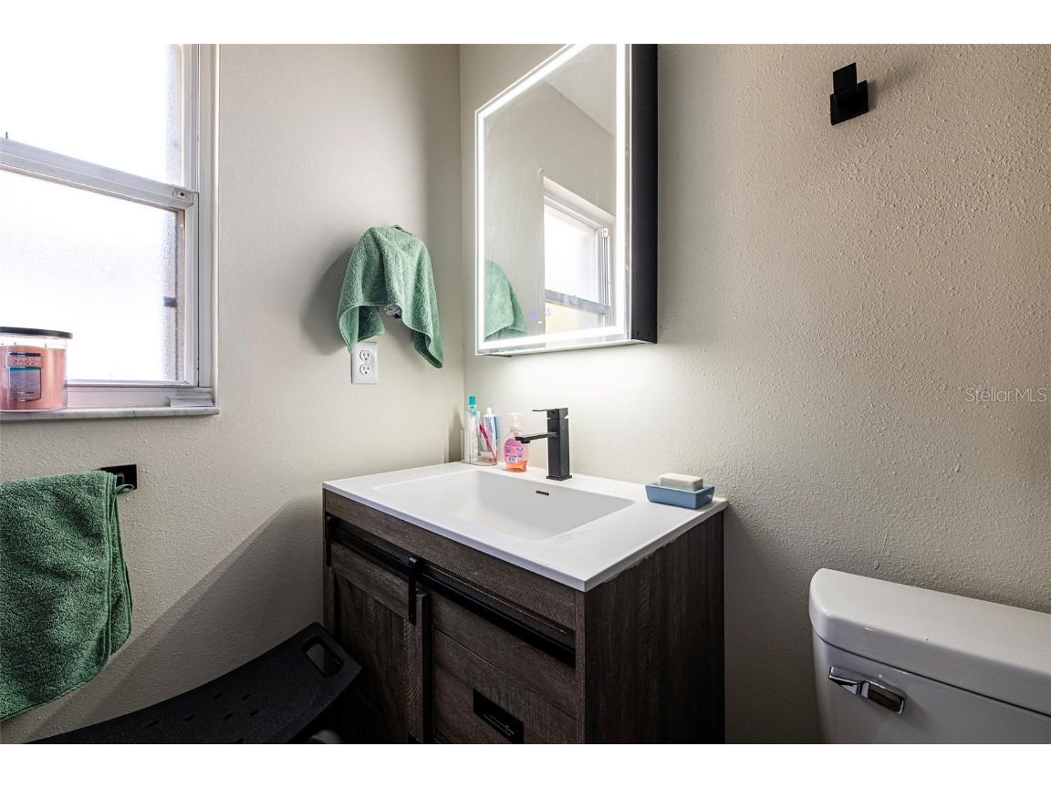 6401 Cedarbrook Drive S Pinellas Park FL 33782 TB8447077 image18