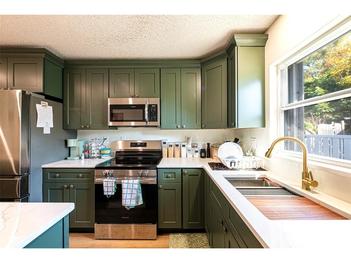 6401 Cedarbrook Drive S Pinellas Park FL 33782 TB8447077 image2