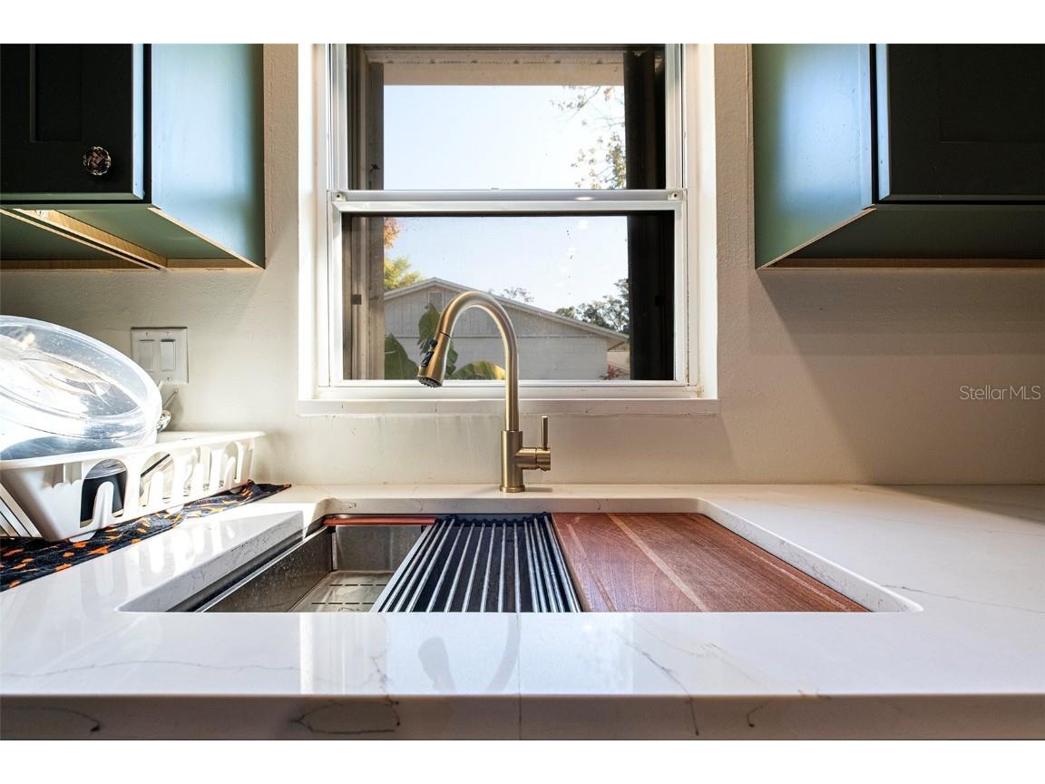 6401 Cedarbrook Drive S Pinellas Park FL 33782 TB8447077 image3