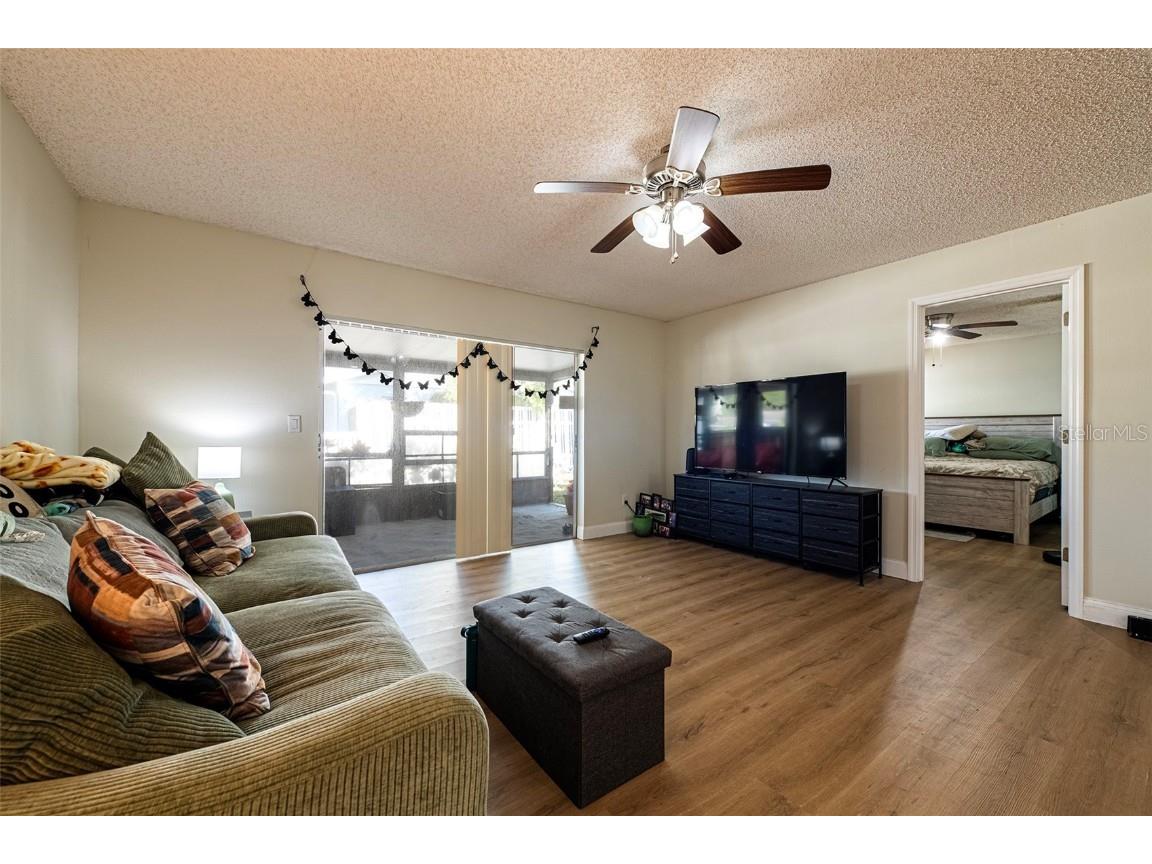 6401 Cedarbrook Drive S Pinellas Park FL 33782 TB8447077 image4