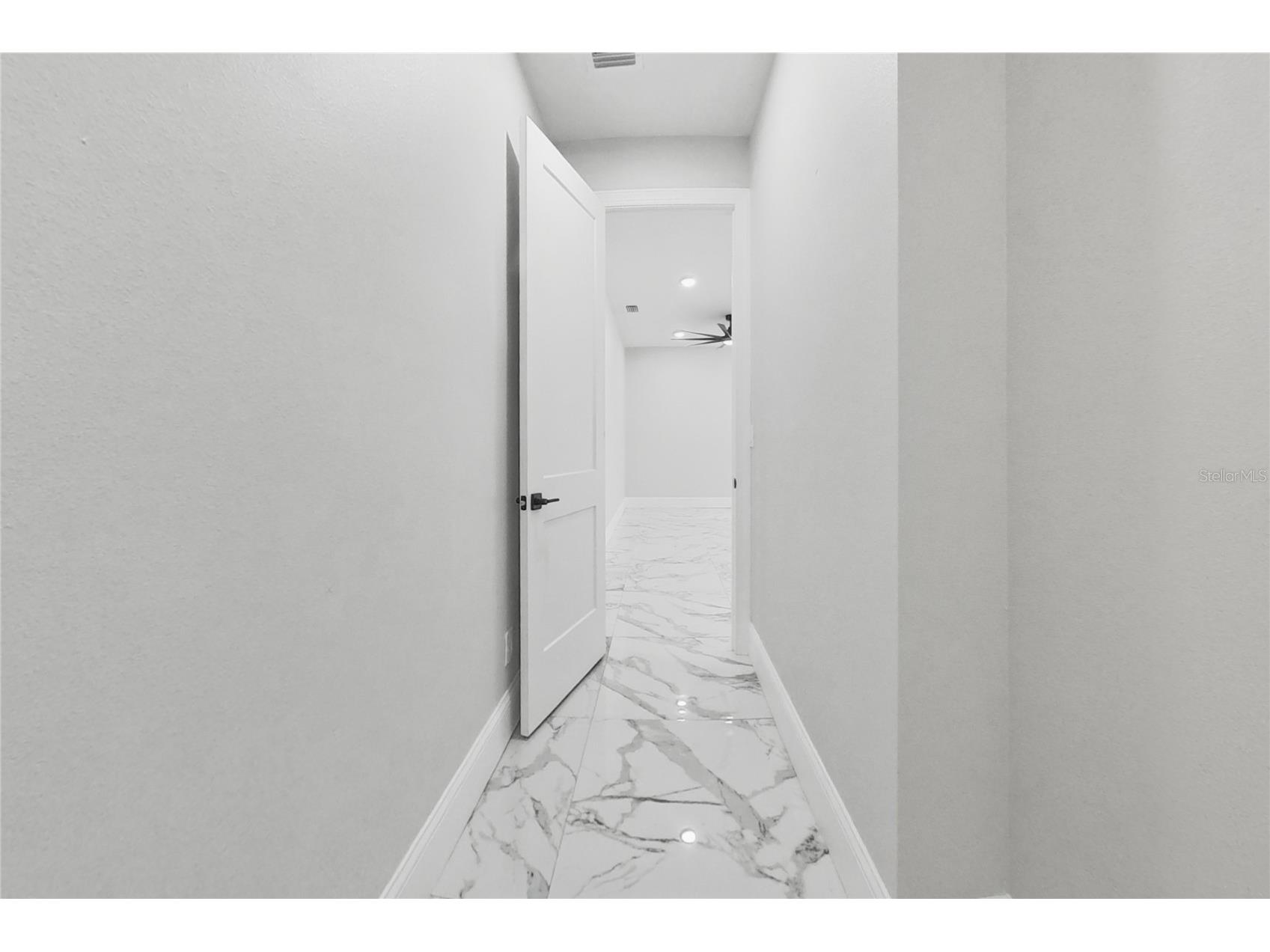 6401 Felice Avenue Tampa FL 33614 TB8499587 image34