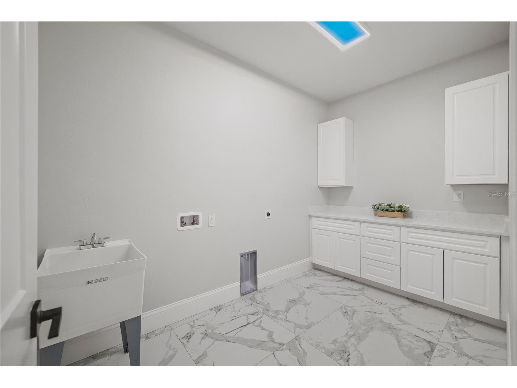 6401 Felice Avenue Tampa FL 33614 TB8499587 image40