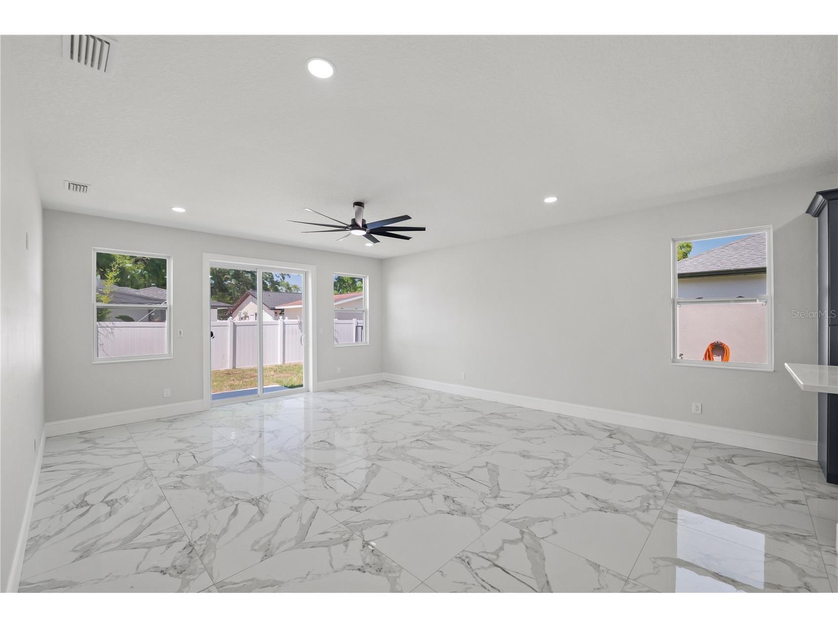 6401 Felice Avenue Tampa FL 33614 TB8499587 image49