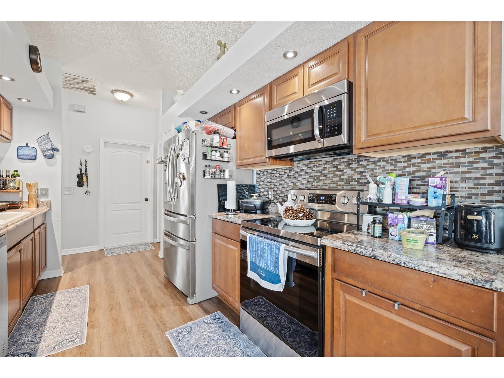 6401 Grapewood Road Spring Hill FL 34609 W7886817 image13