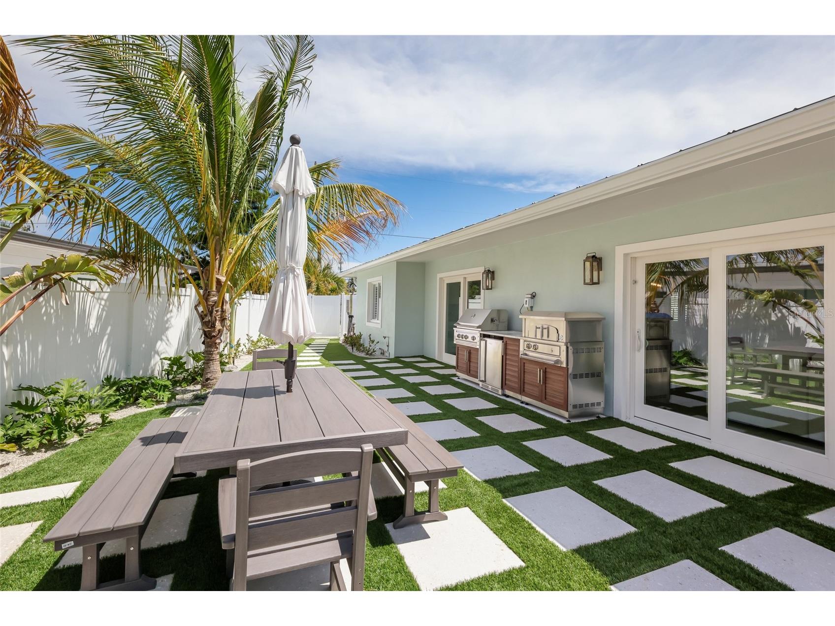 6401 Marina Drive Holmes Beach FL 34217 A4693685 image31