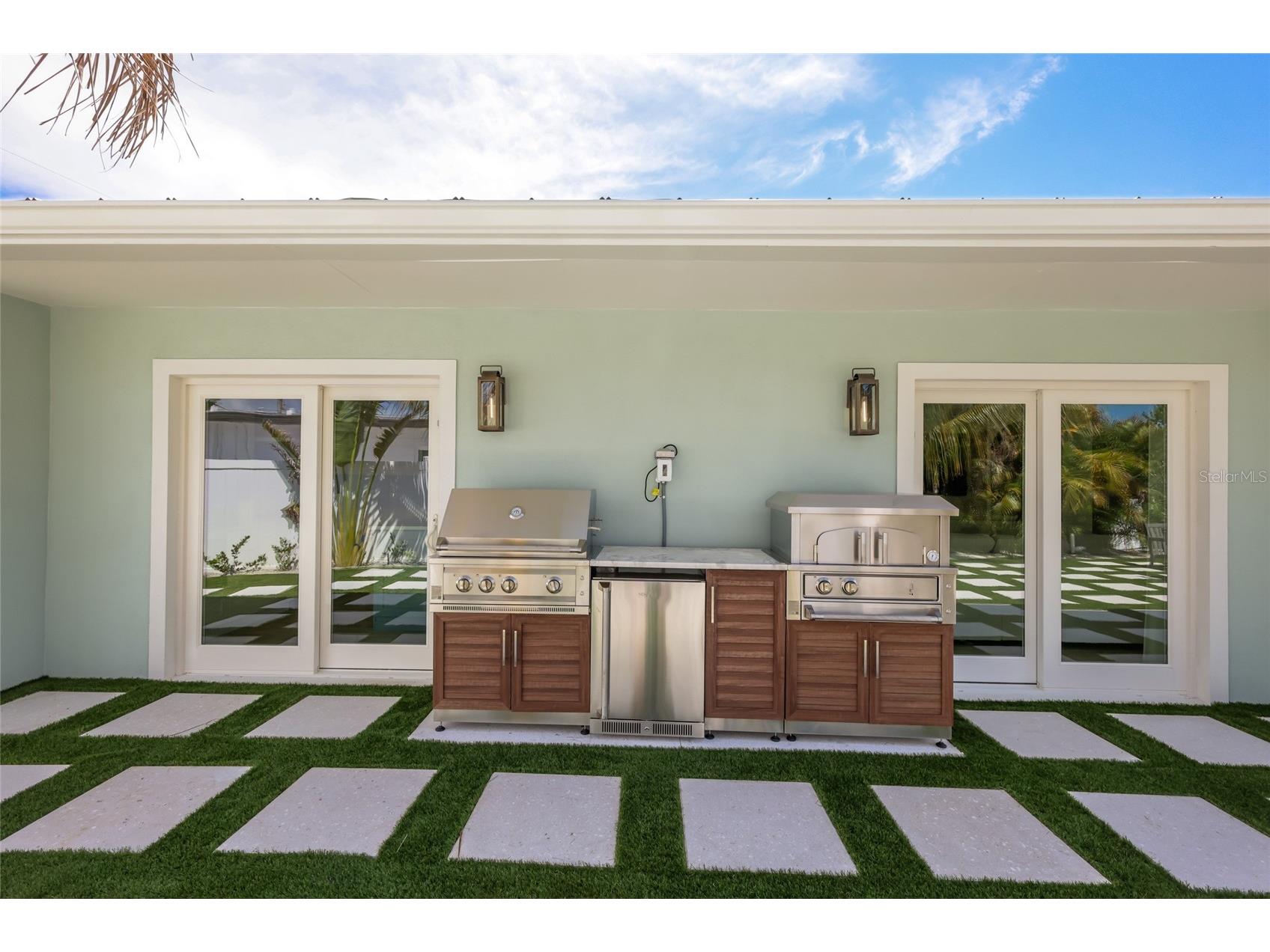 6401 Marina Drive Holmes Beach FL 34217 A4693685 image32