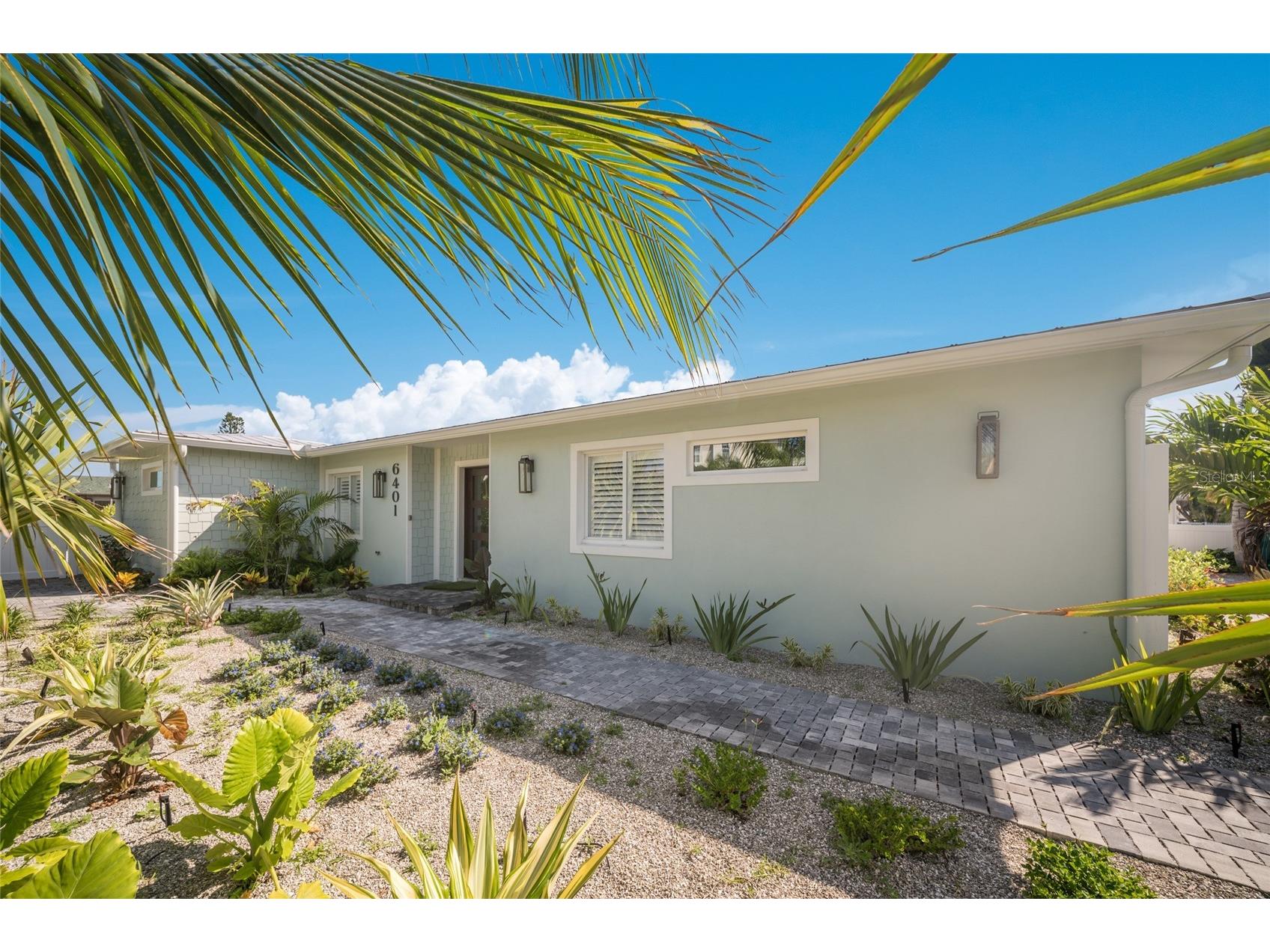 6401 Marina Drive Holmes Beach FL 34217 A4693685 image4
