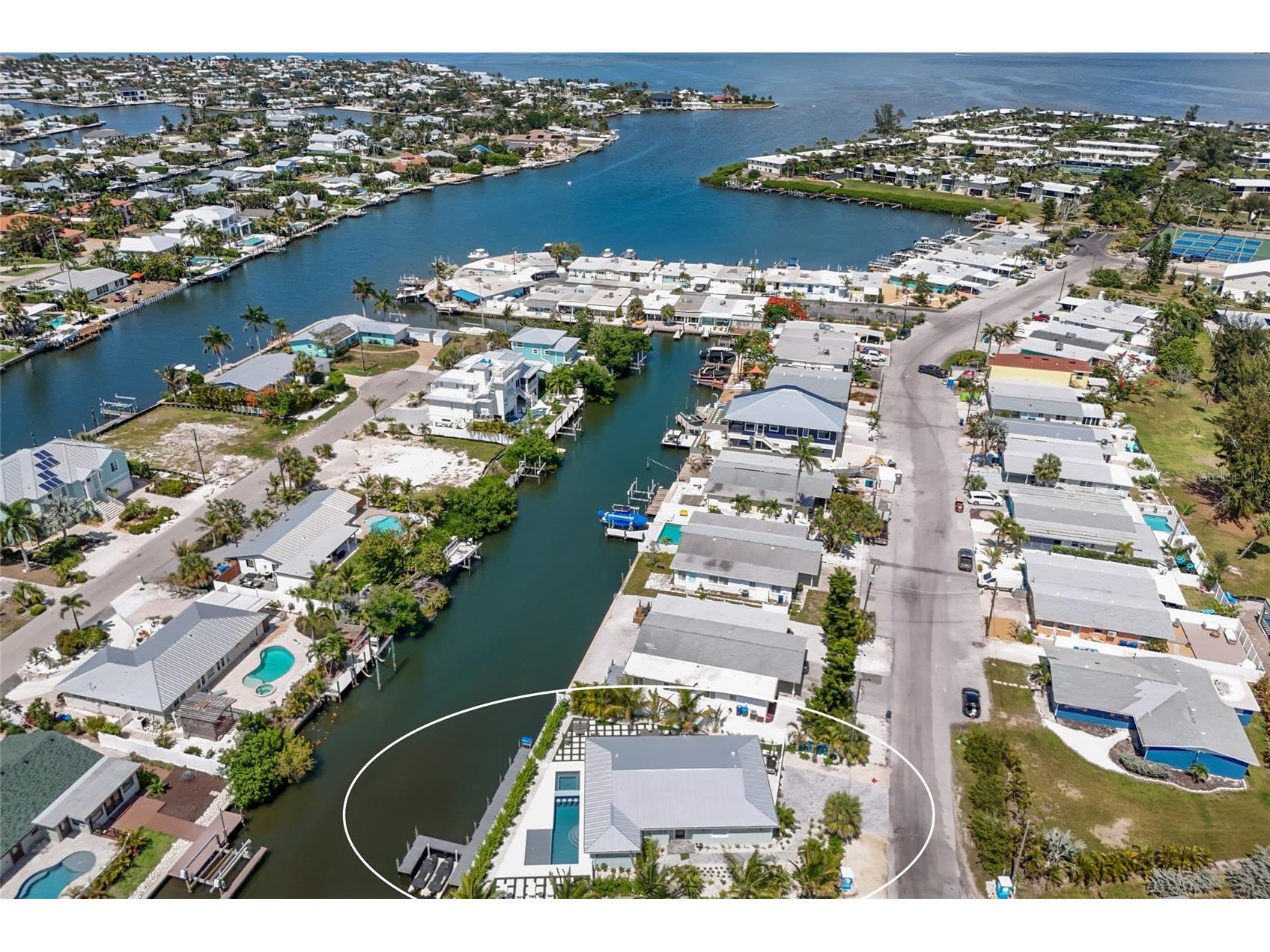 6401 Marina Drive Holmes Beach FL 34217 A4693685 image40