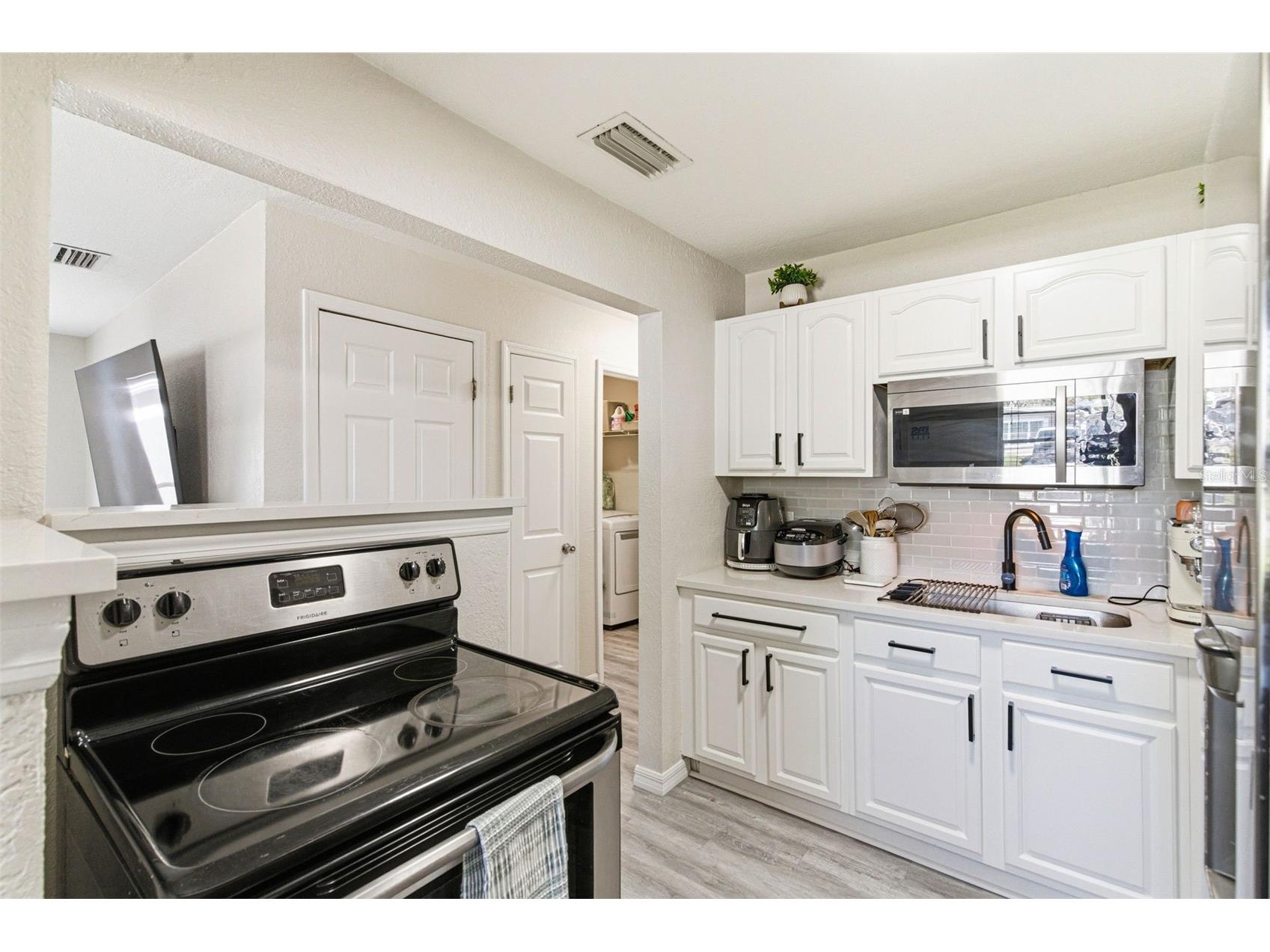 6401 N Hale Avenue Tampa FL 33614 TB8489804 image12