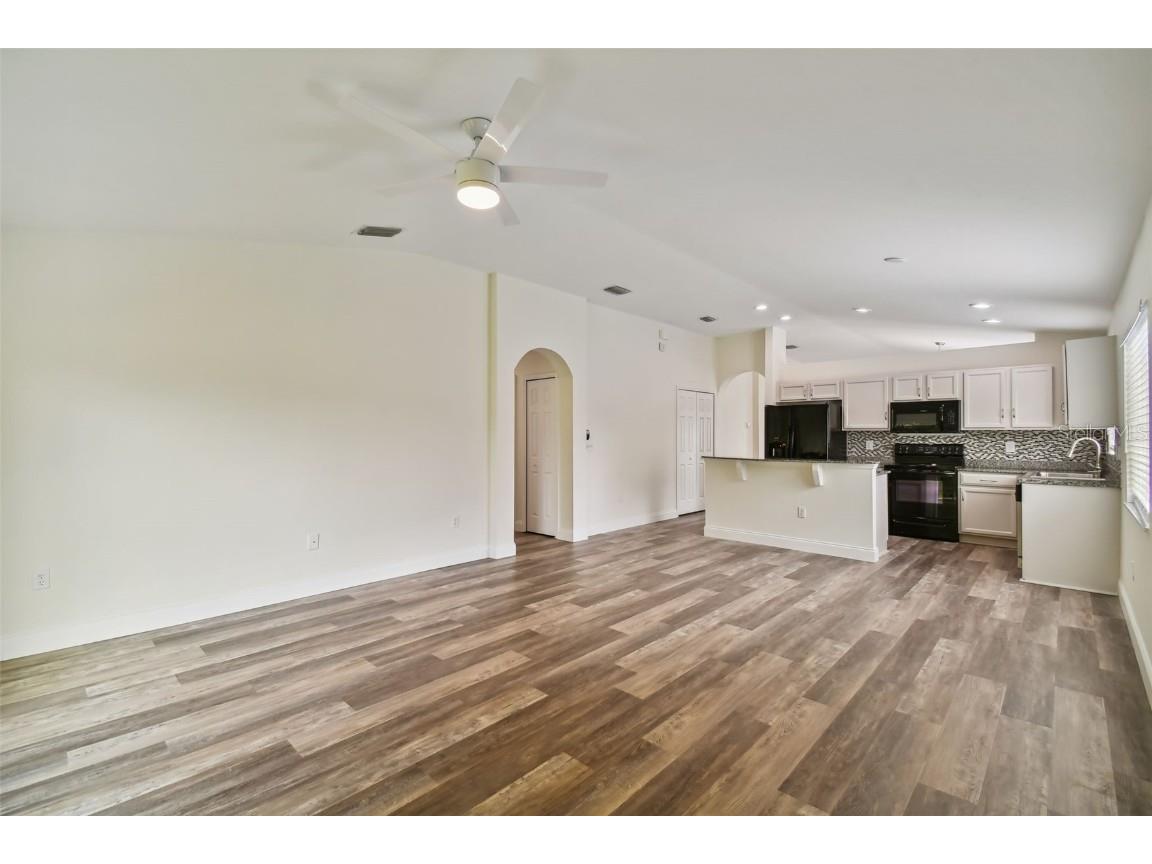 6401 Pine Top Way Wesley Chapel FL 33545 TB8457922 image28