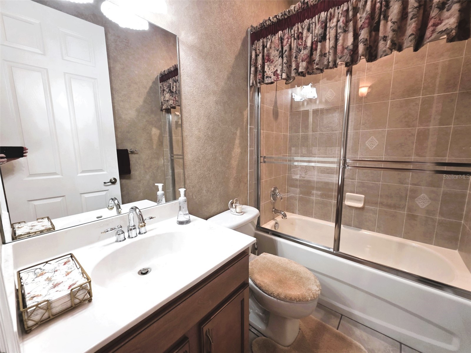 6402 Barcellona Road Land O Lakes FL 34637 W7885606 image35