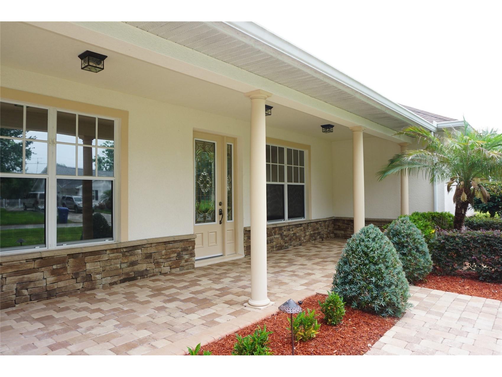 6402 Barcellona Road Land O Lakes FL 34637 W7885606 image4