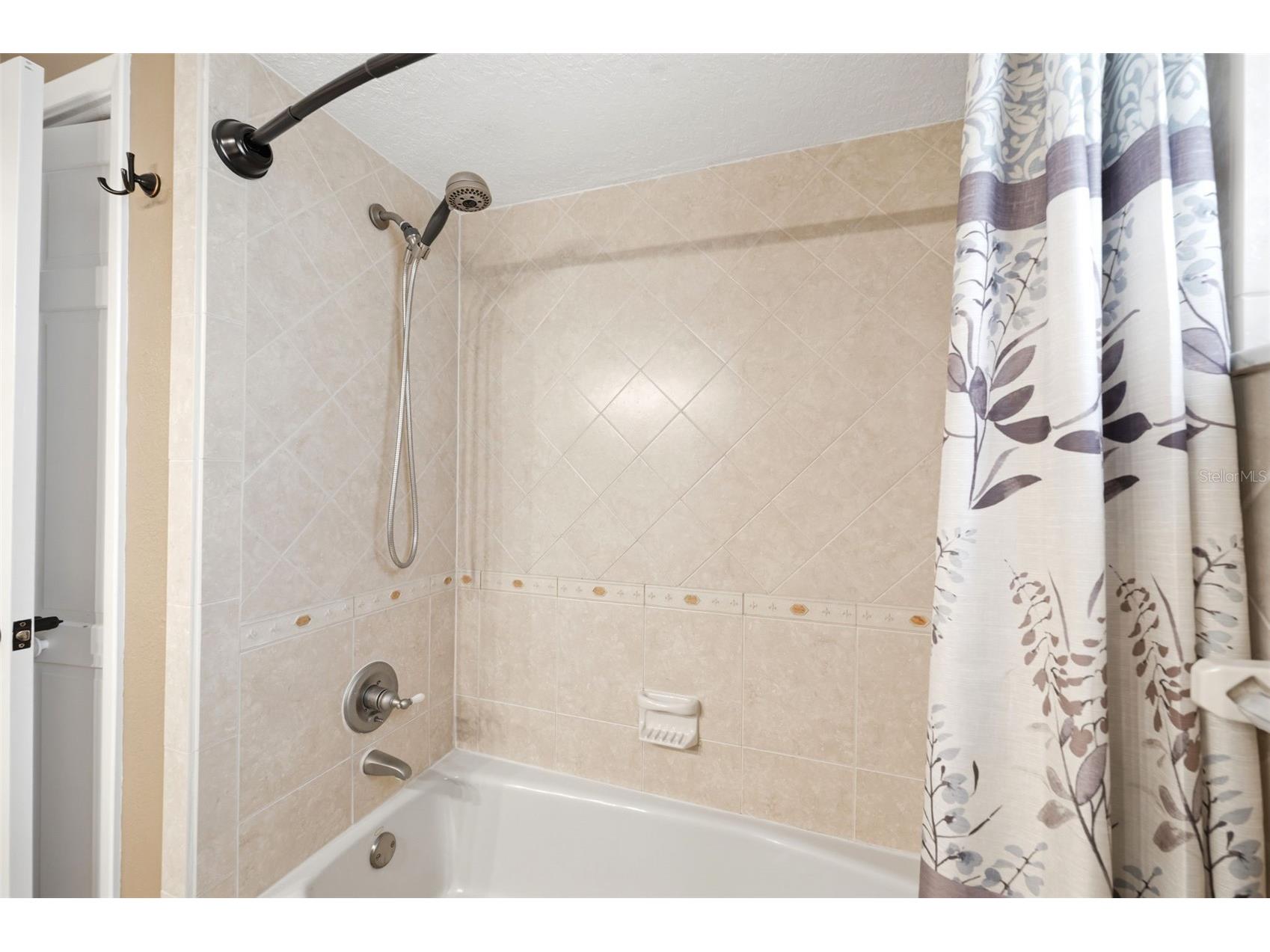 6403 Chiswick Court New Port Richey FL 34655 L4962049 image42