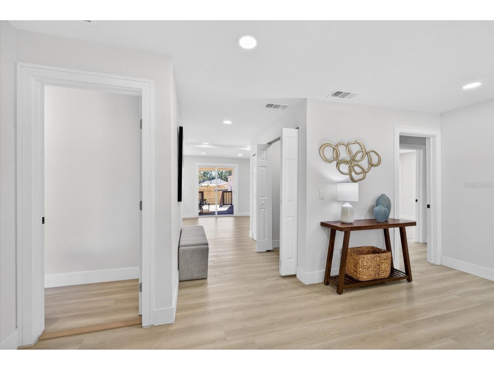 6403 Elliot Drive Tampa FL 33615 TB8475967 image15