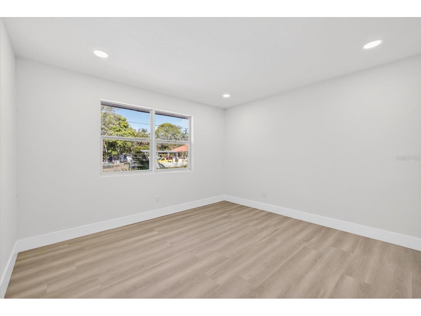 6403 Elliot Drive Tampa FL 33615 TB8475967 image17