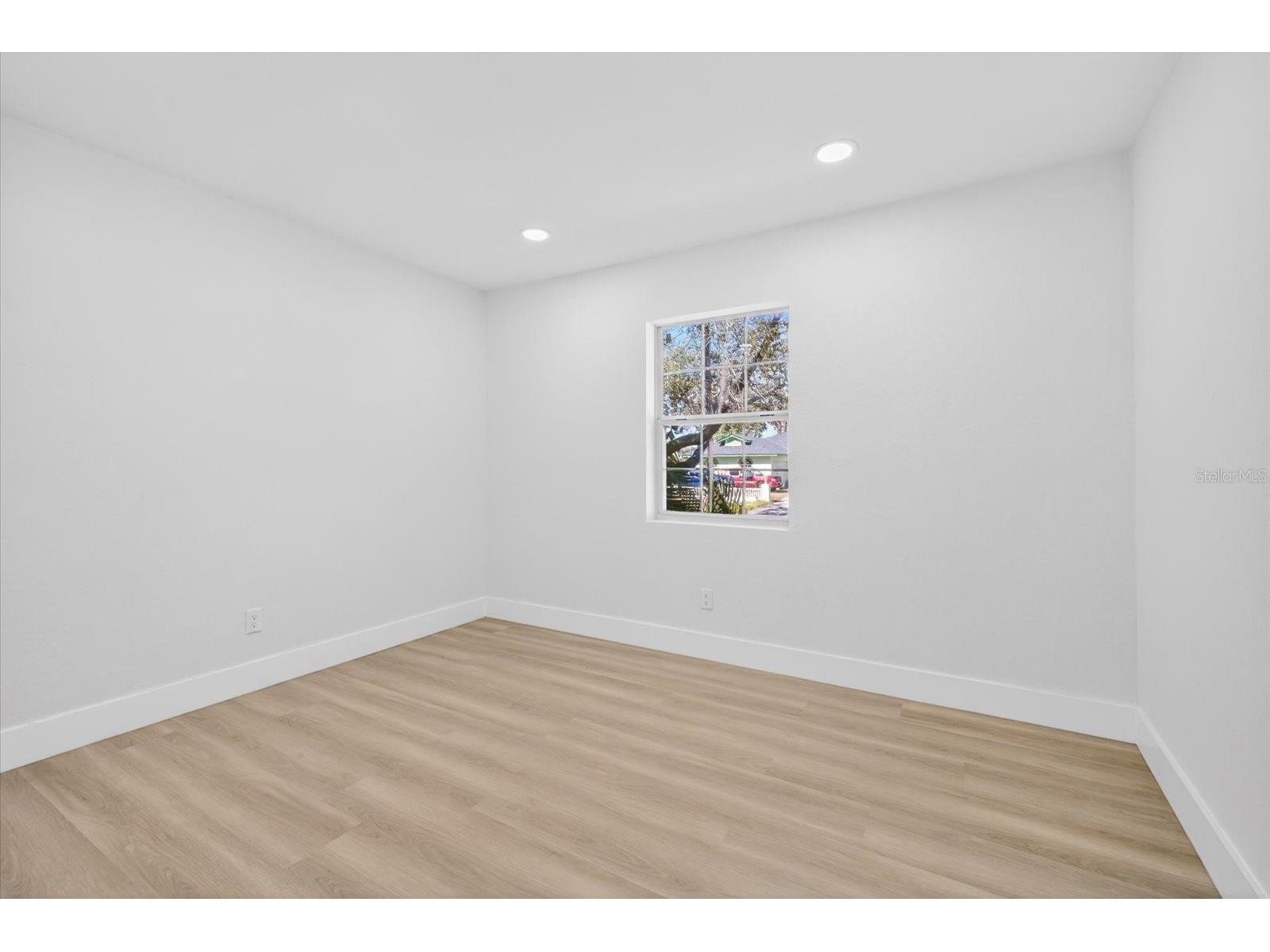 6403 Elliot Drive Tampa FL 33615 TB8475967 image22