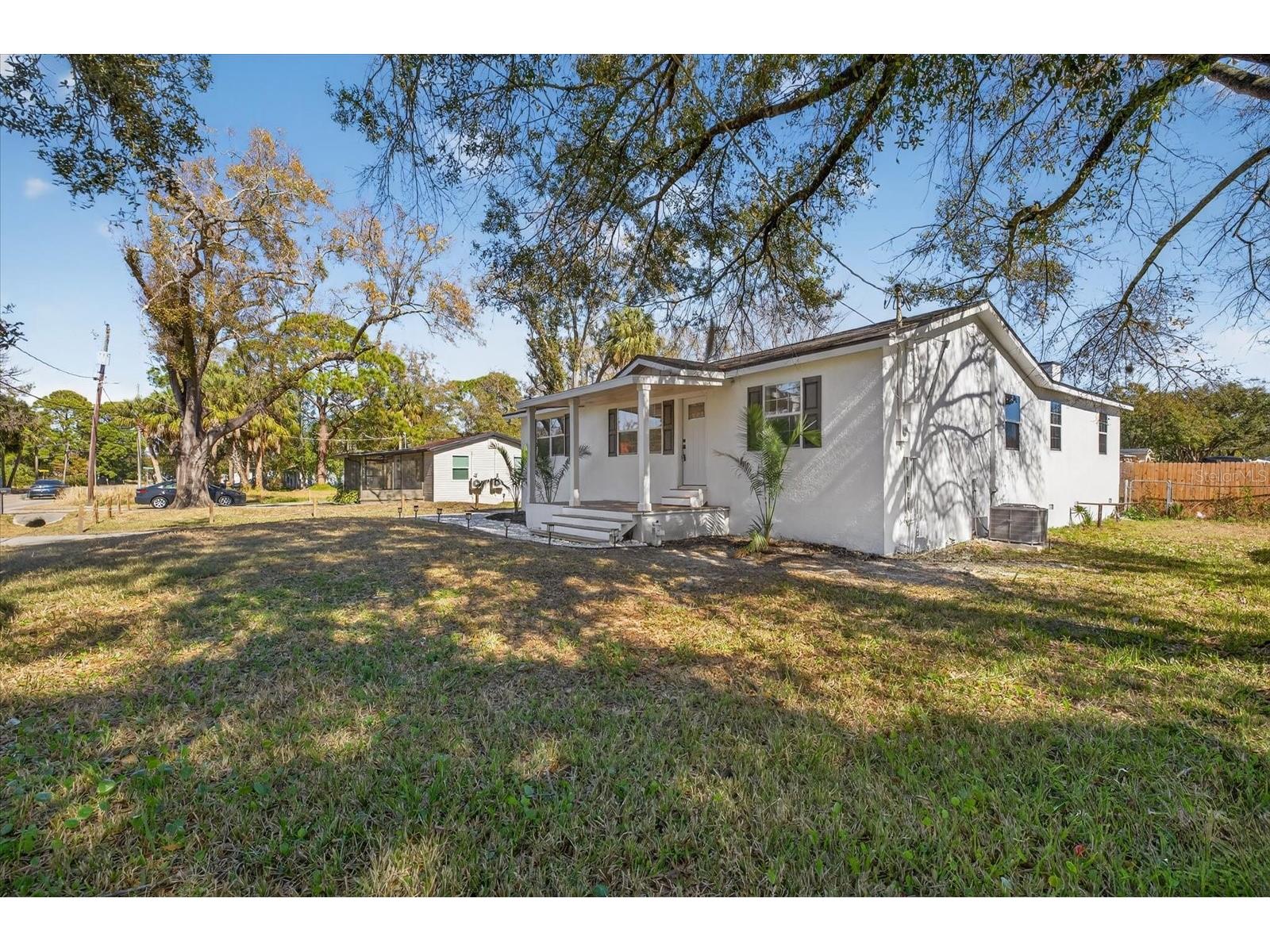 6403 Elliot Drive Tampa FL 33615 TB8475967 image30