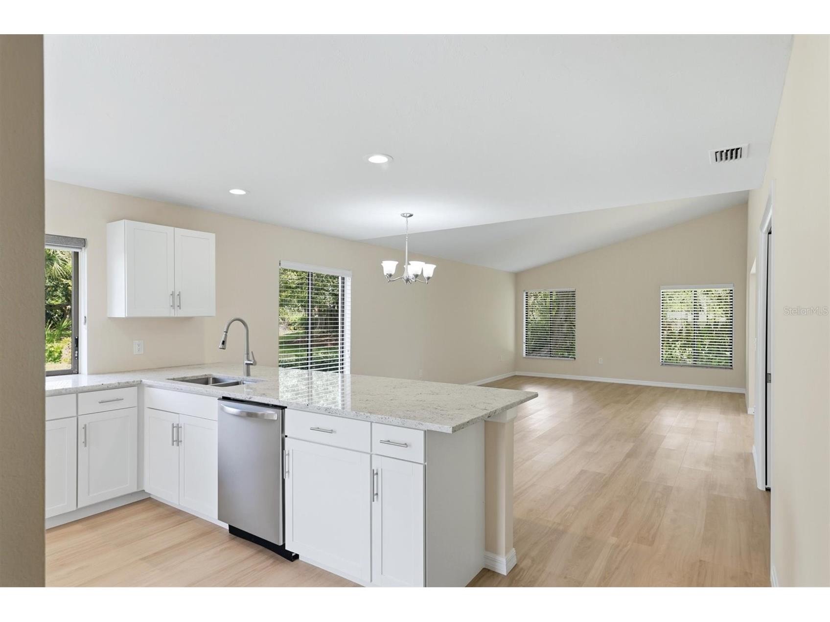 6403 Pelican Drive Bradenton FL 34210 A4694497 image12