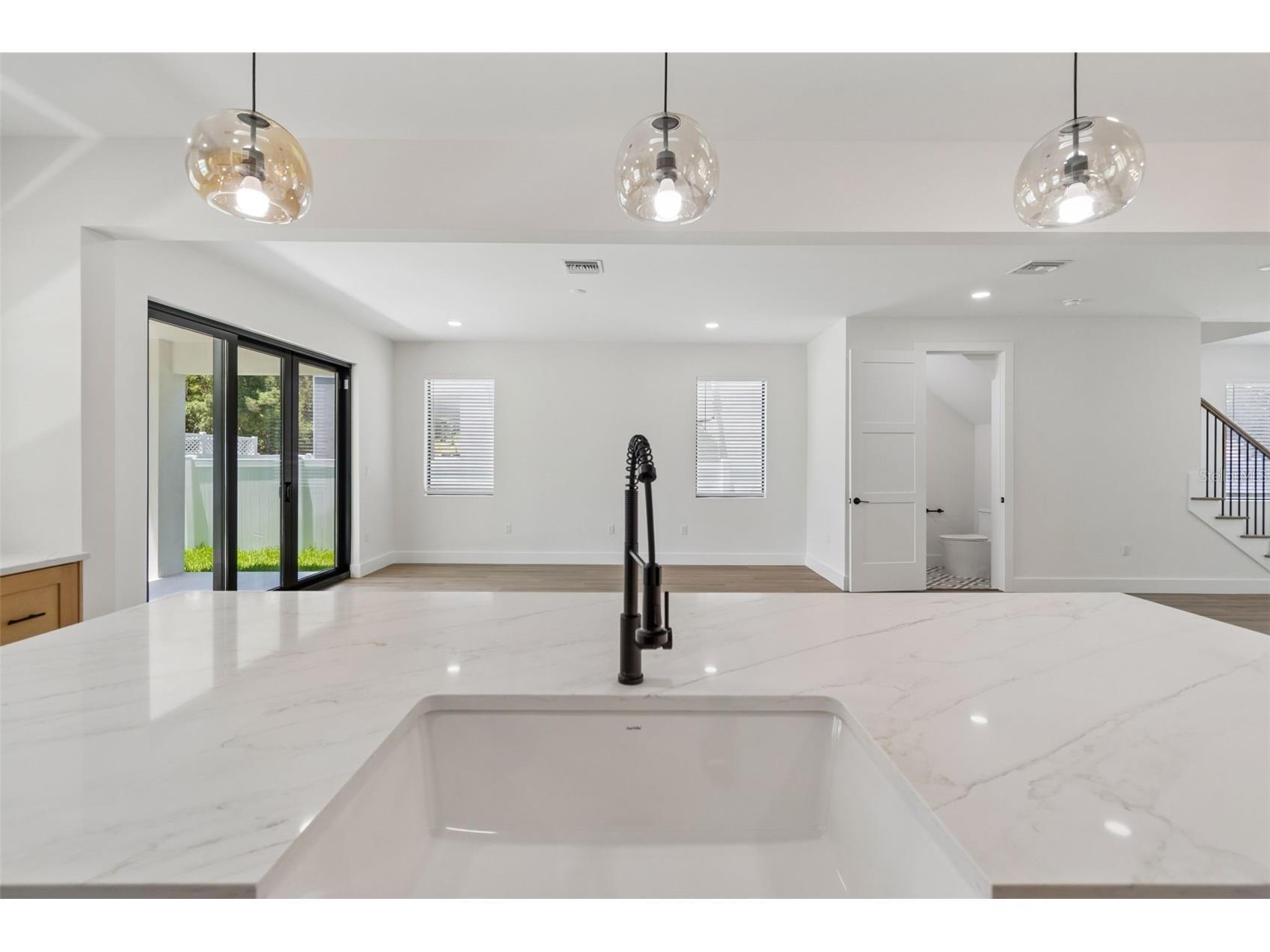 6403 S Richard Avenue Tampa FL 33616 TB8523550 image18