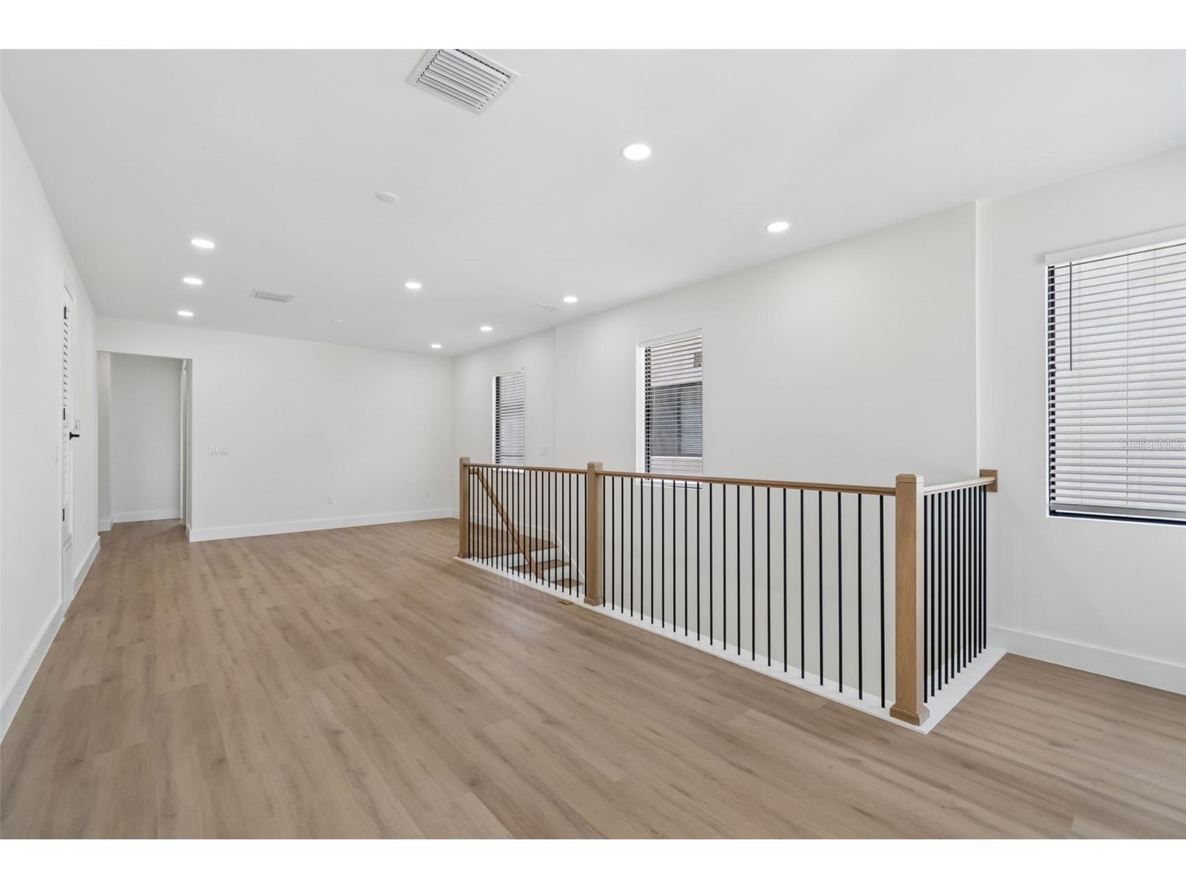 6403 S Richard Avenue Tampa FL 33616 TB8523550 image39