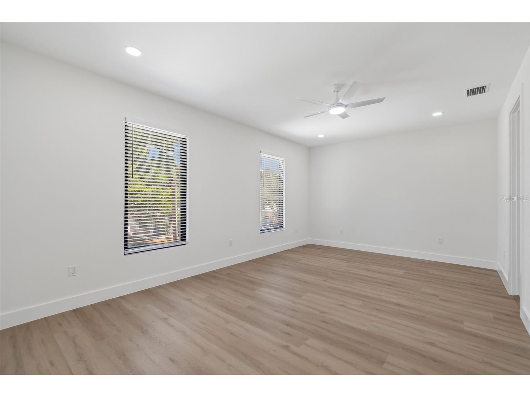 6403 S Richard Avenue Tampa FL 33616 TB8523550 image41