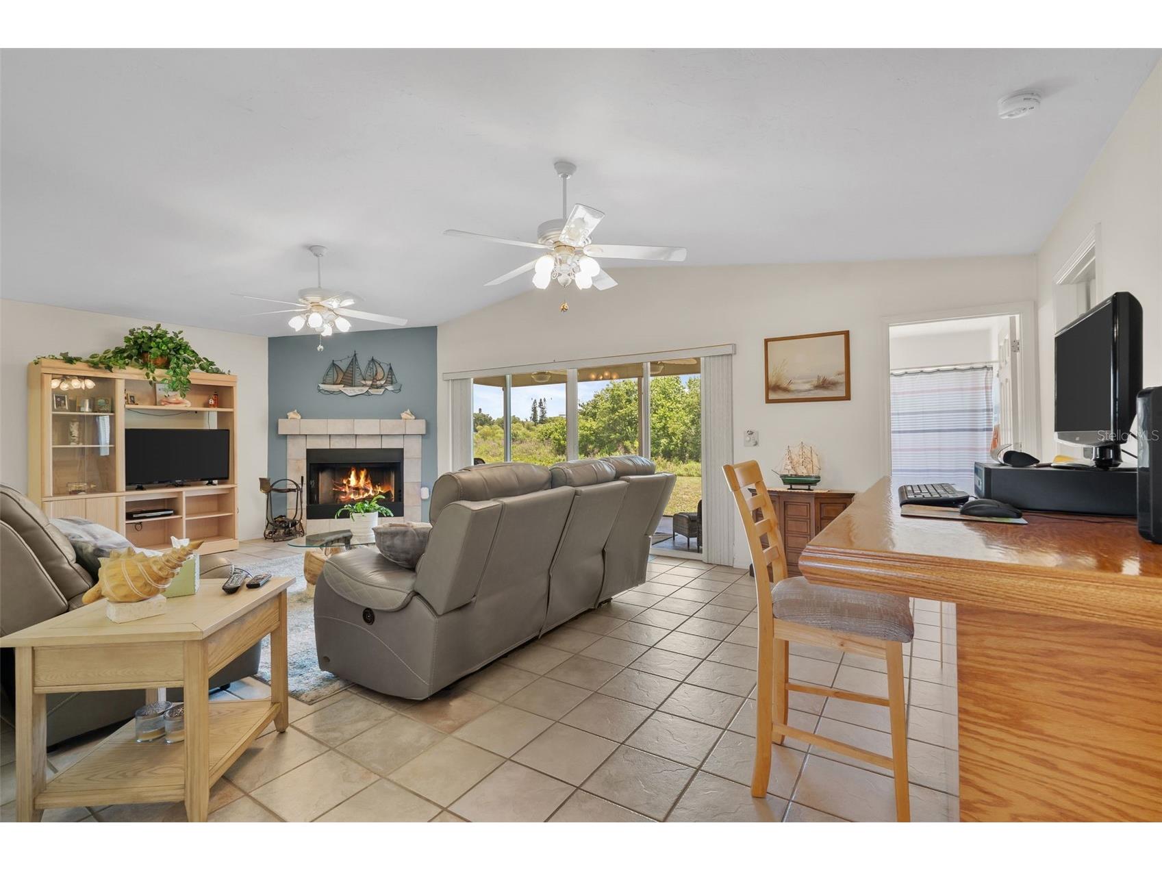 6404 68th Drive E Palmetto FL 34221 A4694388 image9