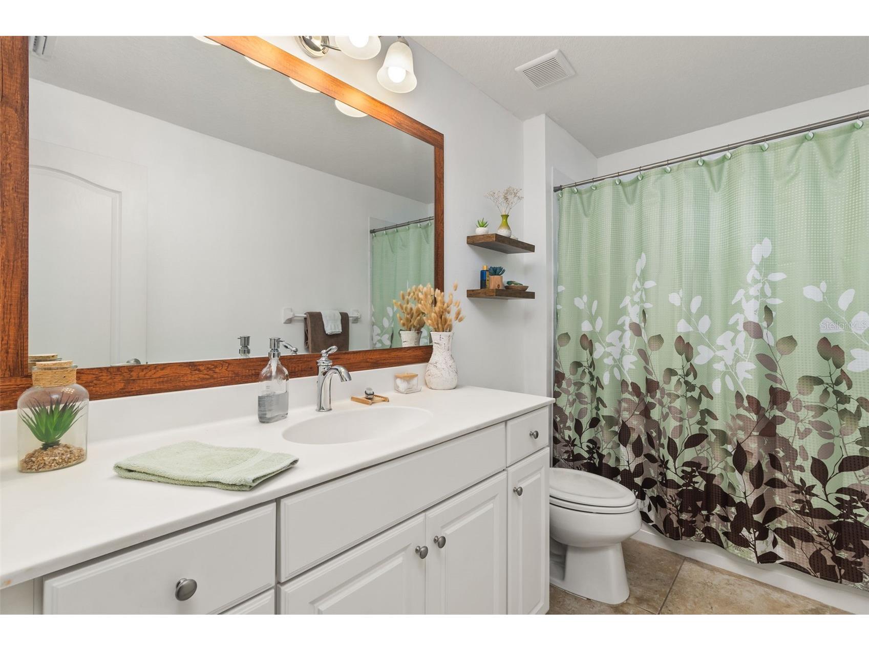 6404 Autumn Woods Way Sarasota FL 34243 N6142789 image16