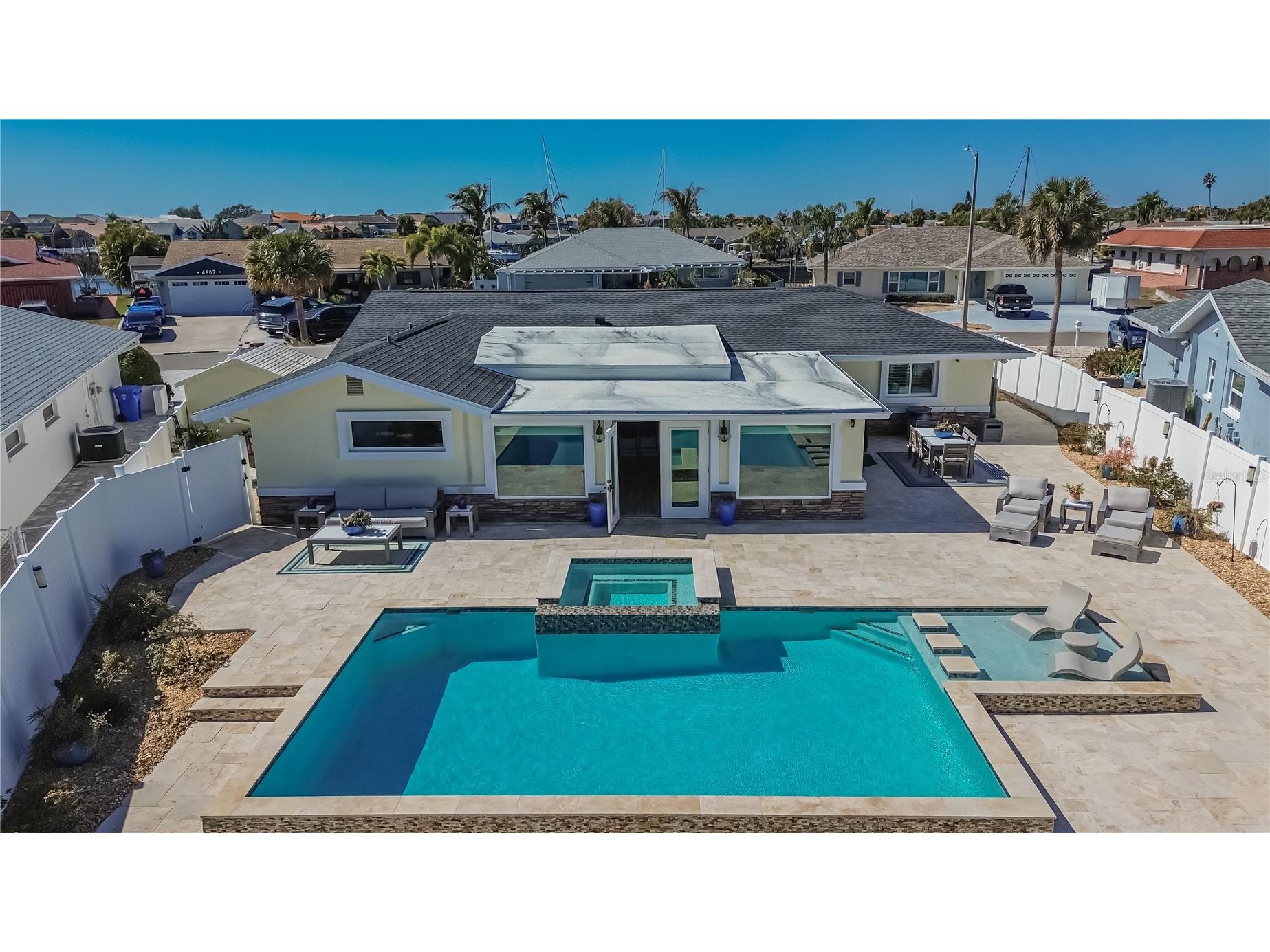 6404 Lake Sunrise Drive Apollo Beach FL 33572 - BAL HARBOUR TB8474134 image2