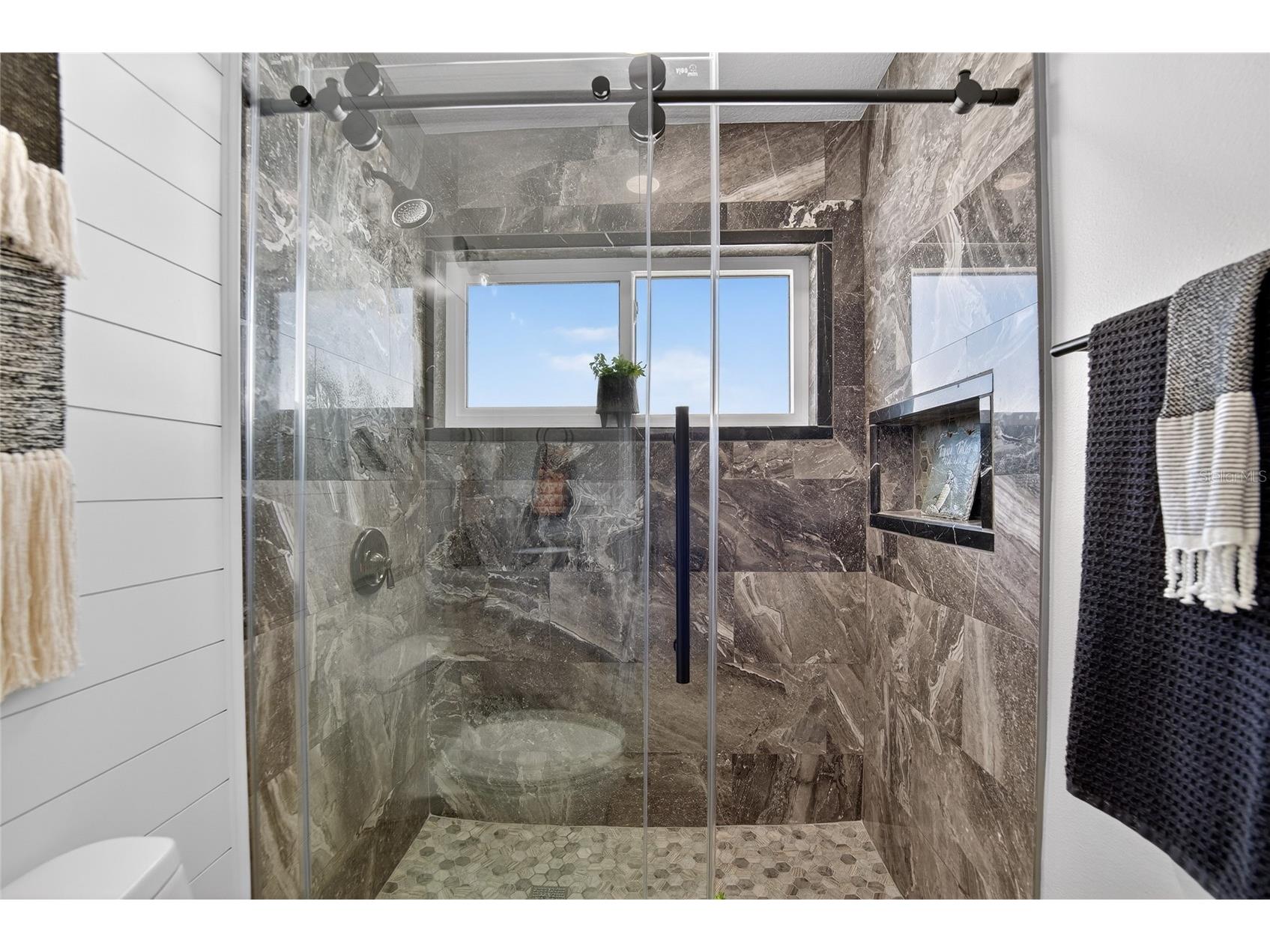 6404 Lake Sunrise Drive Apollo Beach FL 33572 - BAL HARBOUR TB8474134 image33